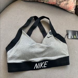 NWT Nike sports bra